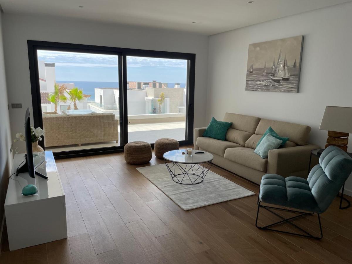 Modern 2 Beds Apartment In Alcaidesa Exterior foto